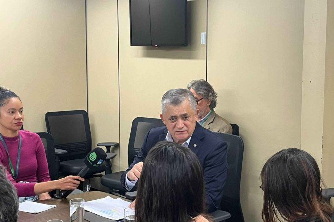 Líder do governo Lula na Câmara, deputado José Guimarães (PT-CE), em café da manhã com jornalistas - (crédito: Danandra Rocha) Líder do governo Lula na Câmara, deputado José Guimarães (PT-CE), em café da manhã com jornalistas - (crédito: Danandra Rocha)