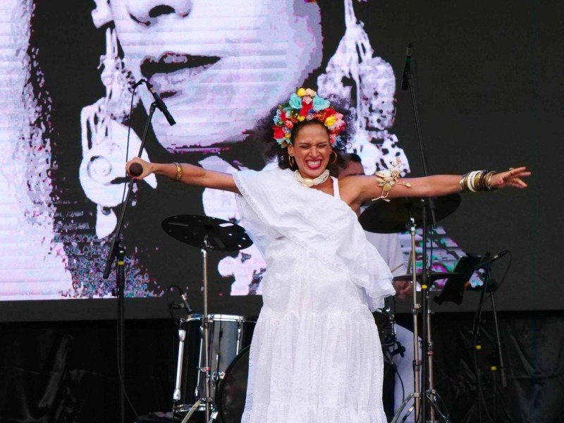 Renata Jambeiro homenageia Clara Nunes no Clube do Choro de Brasília: 'Ela é quase uma entidade para mim' -  (crédito: Abraham Orozco)