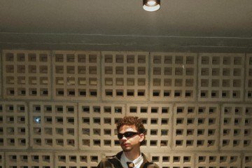 Carlos entrou no mundo da moda em 2023