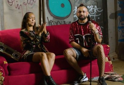 Videoclipe reúne artistas surdos e ouvintes da cena do rap no DF -  (crédito: ARA- Filmes)