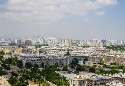 Imagine um Estado que define até a cor dos automóveis e impõe restrições severas à população. Quem achou que se tratava da Coreia do Norte, pensou errado. -  (crédito: Pexels/Nikolai Kolosov) -Imagine um Estado que define até a cor dos automóveis e impõe restrições severas à população. Quem achou que se tratava da Coreia do Norte, pensou errado. -  (crédito: Pexels/Nikolai Kolosov)