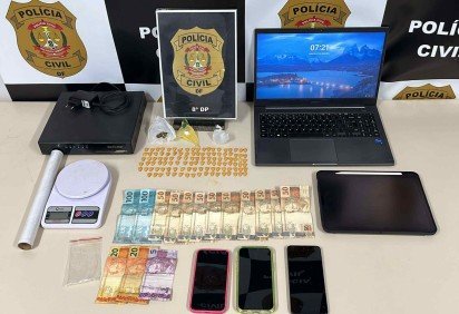 Suspeito é  um homem de 25 anos suspeito de comandar um ponto de tráfico de drogas na Cidade Estrutural -  (crédito: Divulgação) -Suspeito é  um homem de 25 anos suspeito de comandar um ponto de tráfico de drogas na Cidade Estrutural -  (crédito: Divulgação)