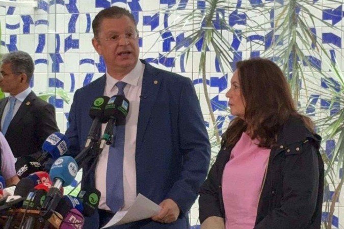 Sóstenes Cavalcante concedeu entrevista após operação da Polícia Federal - (crédito: Raphaela Peixoto/CB/D.A Press) Sóstenes Cavalcante concedeu entrevista após operação da Polícia Federal - (crédito: Raphaela Peixoto/CB/D.A Press)