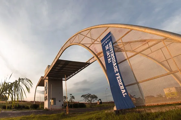 Universidade Federal de Jataí terá curso de inteligência artificial a partir de 2026. -  (crédito: Reprodução/UFJ)