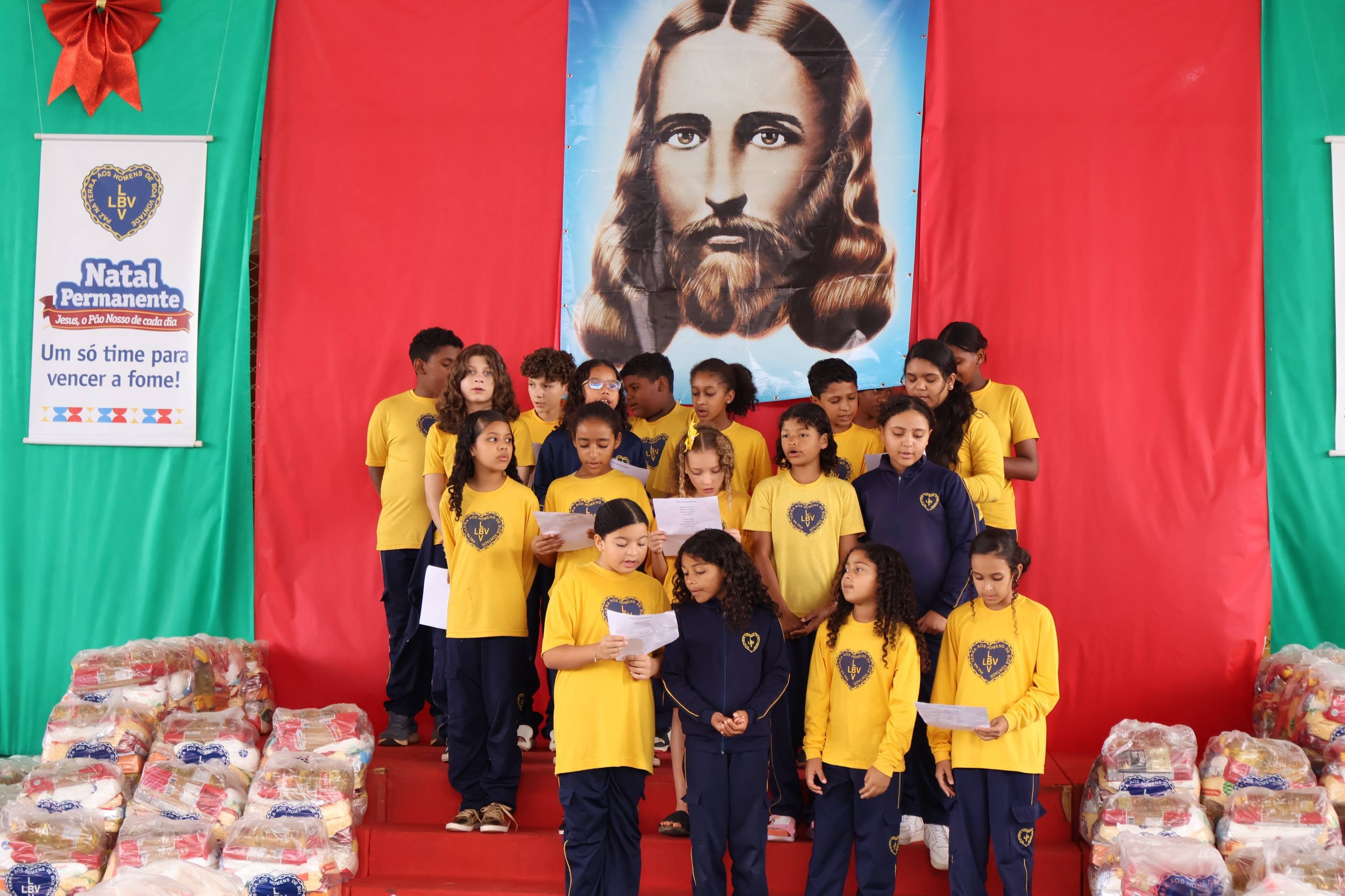  19/12/2025 Bruna Gaston CB/DA Press. Natal permanente Jesus, p&atilde;o nosso de cada dia. LBV       