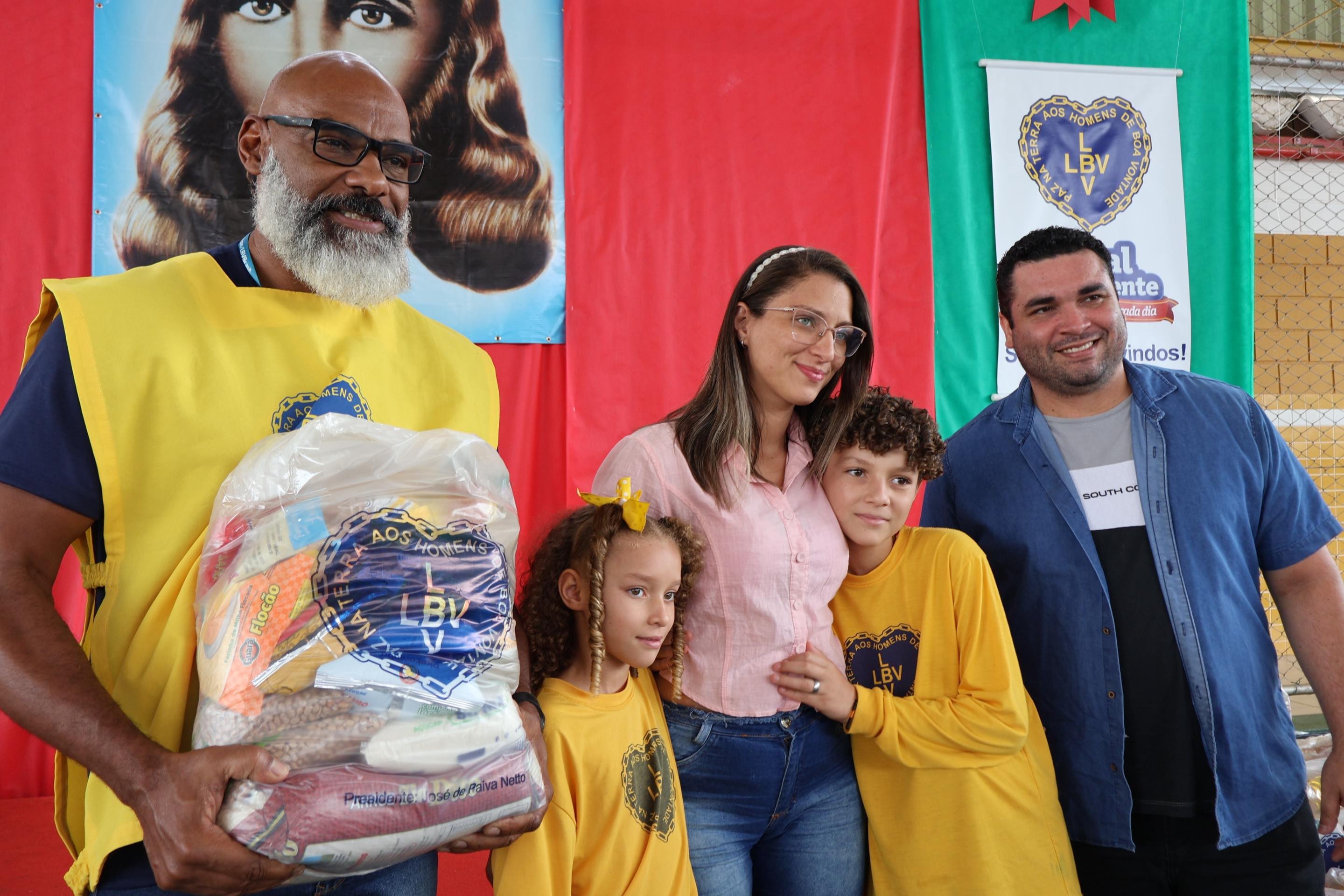  19/12/2025 Bruna Gaston CB/DA Press. Natal permanente Jesus, p&atilde;o nosso de cada dia. LBV       