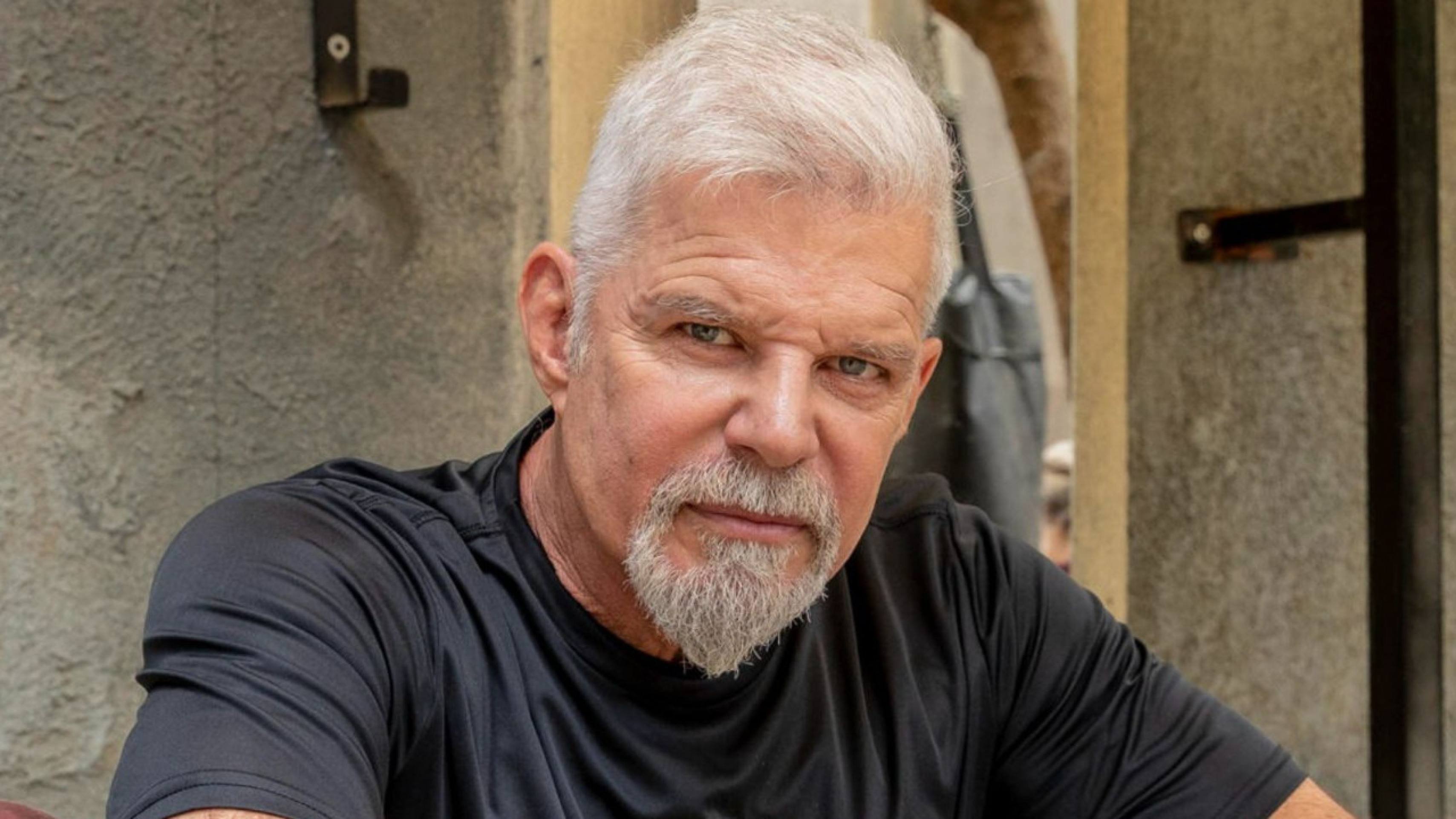 Raul Gazolla revela que conteúdo adulto da enteada salvou família de crise