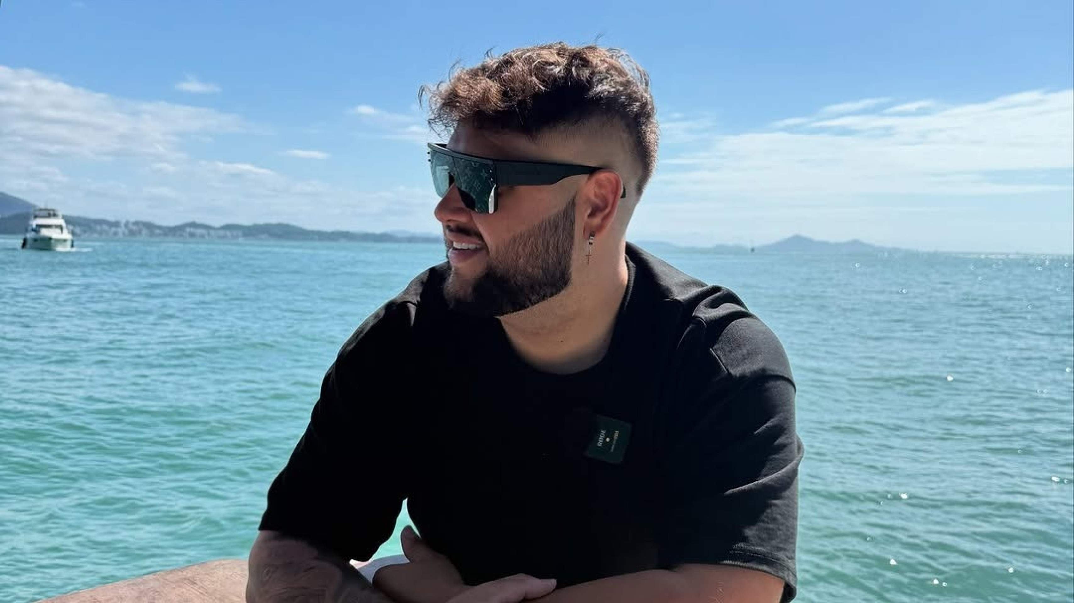 Influencer Maicon Douglas indica destinos baratos para a virada do ano