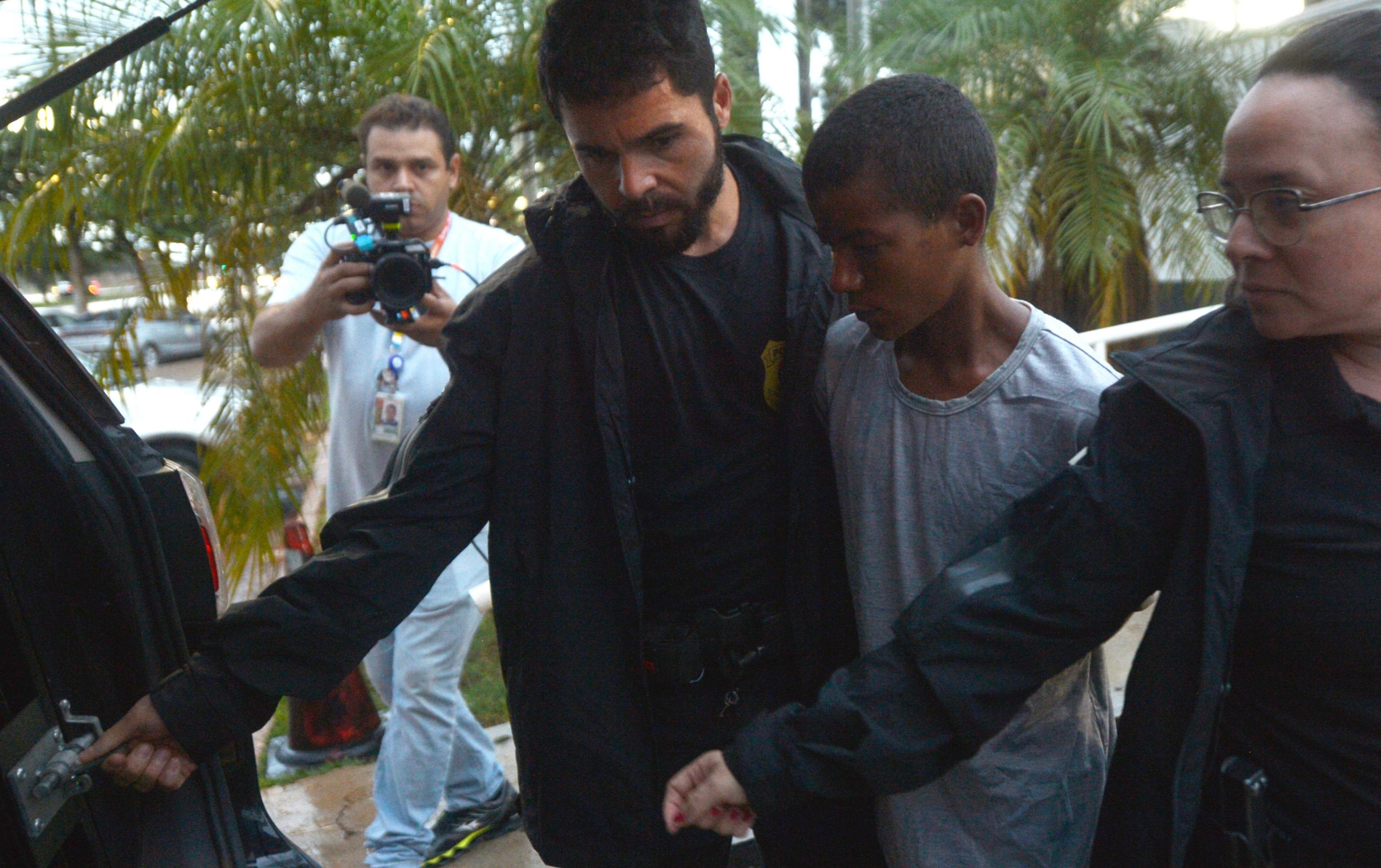  20/12/2025 - Ed Alves/CB/DA Press. Cidades. Criminoso que violentou mulher debaixo de pilotis da Asa Norte &eacute; preso