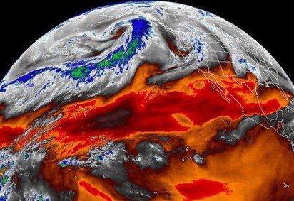 Ao registrar sucessivos recordes de temperatura, o planeta sinaliza que, provavelmente, passamos do ponto de não retorno. Ingressamos oficialmente em um território desconhecido, onde o clima passa a operar além do controle humano -  (crédito: Divulgação/NOAA Satellites) -Ao registrar sucessivos recordes de temperatura, o planeta sinaliza que, provavelmente, passamos do ponto de não retorno. Ingressamos oficialmente em um território desconhecido, onde o clima passa a operar além do controle humano -  (crédito: Divulgação/NOAA Satellites)