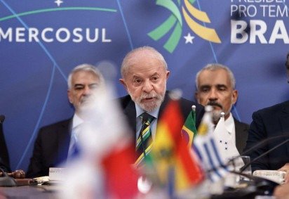 Venezuelanos que apoiam Maduro organizaram protestos no país contra ameaças de Trump -  (crédito: Reuters) -Venezuelanos que apoiam Maduro organizaram protestos no país contra ameaças de Trump -  (crédito: Reuters)