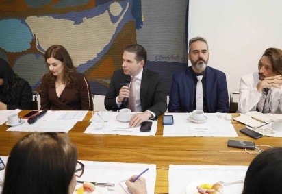 Motta no café da manhã com jornalistas -  (crédito: Marina Ramos / Câmara dos Deputados) -Motta no café da manhã com jornalistas -  (crédito: Marina Ramos / Câmara dos Deputados)