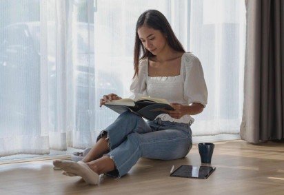 A literatura pode inspirar transformações reais no novo ano (Imagem: Amnaj Khetsamtip | Shutterstock) -  (crédito: EdiCase) -A literatura pode inspirar transformações reais no novo ano (Imagem: Amnaj Khetsamtip | Shutterstock) -  (crédito: EdiCase)