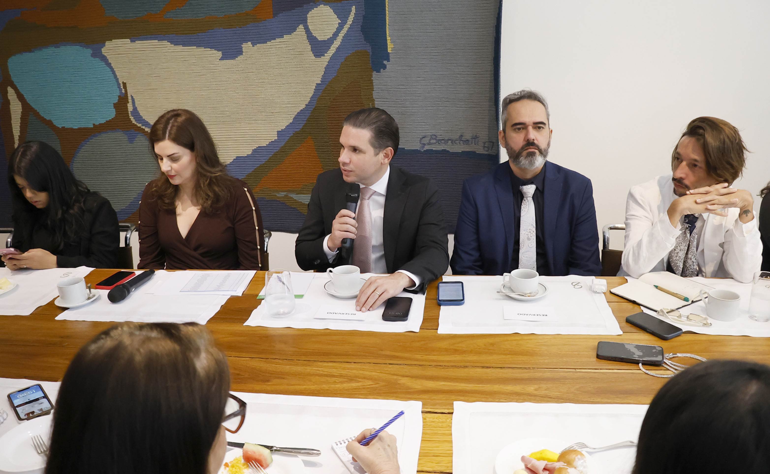 Motta diz ter boa relação com governo