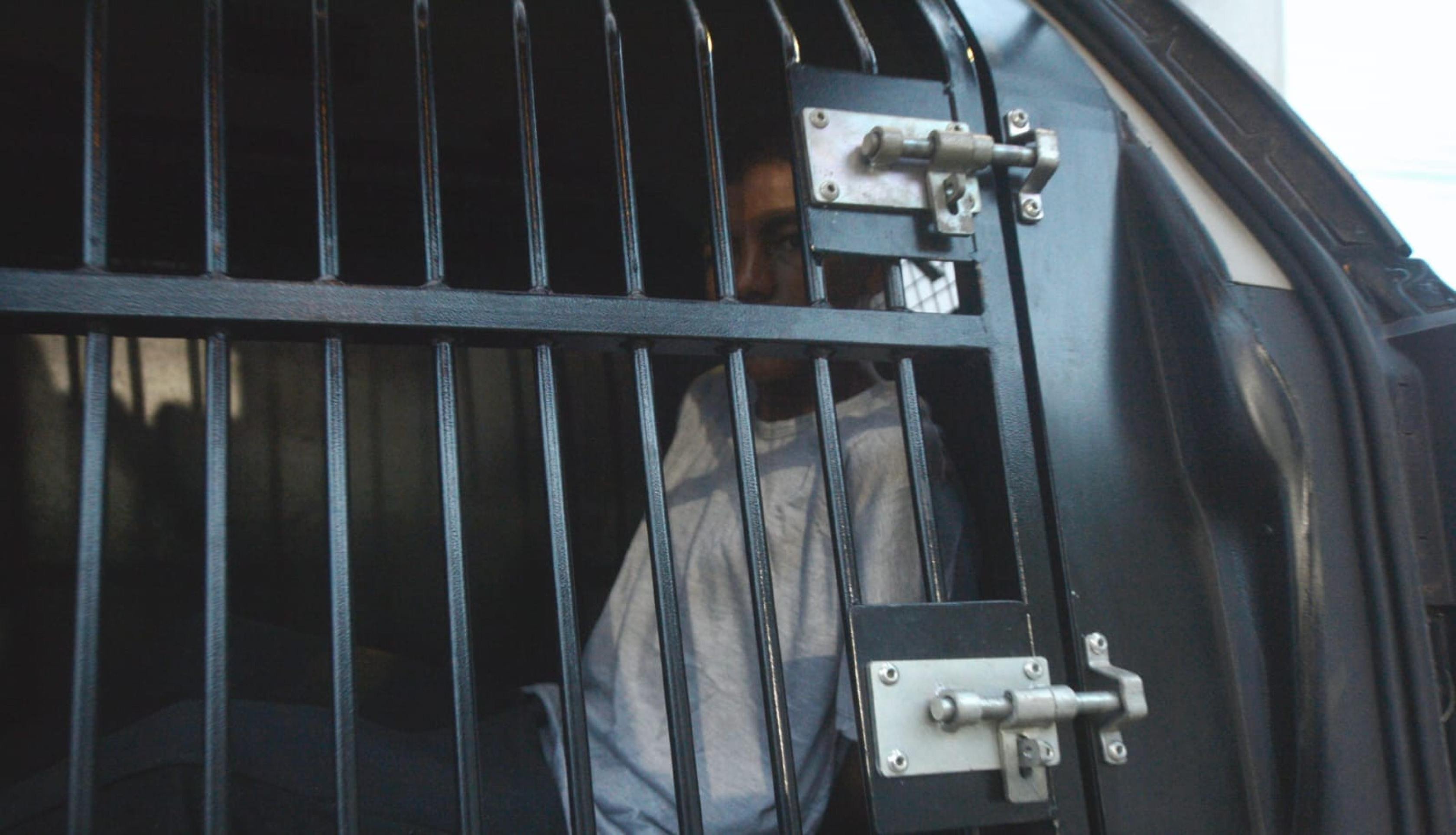 Veja vídeo de preso que estuprou e espancou mulher debaixo de pilotis da Asa Norte 