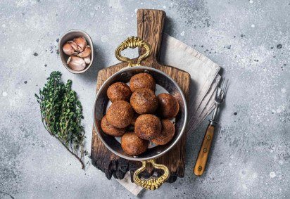 Almôndegas de lentilha (Imagem: Mironov Vladimir | Shutterstock) -  (crédito: EdiCase) -Almôndegas de lentilha (Imagem: Mironov Vladimir | Shutterstock) -  (crédito: EdiCase)