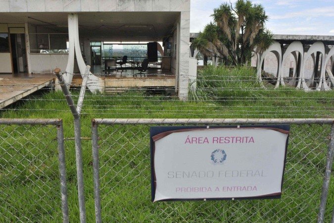 03/12/2025 Crédito: Marcelo Ferreira/CB/D.A Press. Brasil. Brasília - DF - Ruínas de Brasília. Ruínas do Clube do Servidor no Setor de Clubes Norte. - (crédito: Marcelo Ferreira/CB/D.A Press) 03/12/2025 Crédito: Marcelo Ferreira/CB/D.A Press. Brasil. Brasília - DF - Ruínas de Brasília. Ruínas do Clube do Servidor no Setor de Clubes Norte. - (crédito: Marcelo Ferreira/CB/D.A Press)