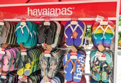 Por que nova campanha da Havaianas levou grupos de direita a pedirem boicote à marca -  (crédito: Corbis via Getty Images) -Por que nova campanha da Havaianas levou grupos de direita a pedirem boicote à marca -  (crédito: Corbis via Getty Images)