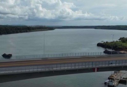 O governo federal investiu cerca de R$ 172 milhões para a construção, que tem 630 metros de extensão, 19 metros de largura e um vão livre de 154 metros
 -  (crédito: Reprodu&ccedil;&atilde;o/Internet) -O governo federal investiu cerca de R$ 172 milhões para a construção, que tem 630 metros de extensão, 19 metros de largura e um vão livre de 154 metros
 -  (crédito: Reprodu&ccedil;&atilde;o/Internet)