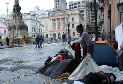 O estado de São Paulo lidera o ranking com 148 mil pessoas em situação de rua. Somente na capital, são 99,4 mil -  (crédito: Estadão conteúdo) -O estado de São Paulo lidera o ranking com 148 mil pessoas em situação de rua. Somente na capital, são 99,4 mil -  (crédito: Estadão conteúdo)