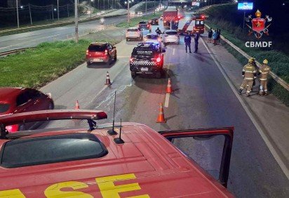 Colis&atilde;o de ve&iacute;culos na BR 020 causa transtornos ao tr&acirc;nsito