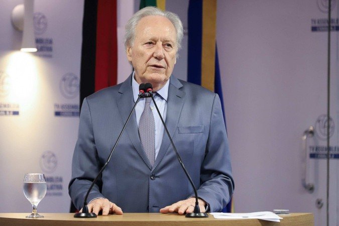 O dia exato da saída de Lewandowski ainda depende do aval de Lula, mas há uma expectativa que ele deixe o governo até esta sexta-feira (9/1)
- (crédito: Tom Costa/MJSP ) O dia exato da saída de Lewandowski ainda depende do aval de Lula, mas há uma expectativa que ele deixe o governo até esta sexta-feira (9/1)
- (crédito: Tom Costa/MJSP )