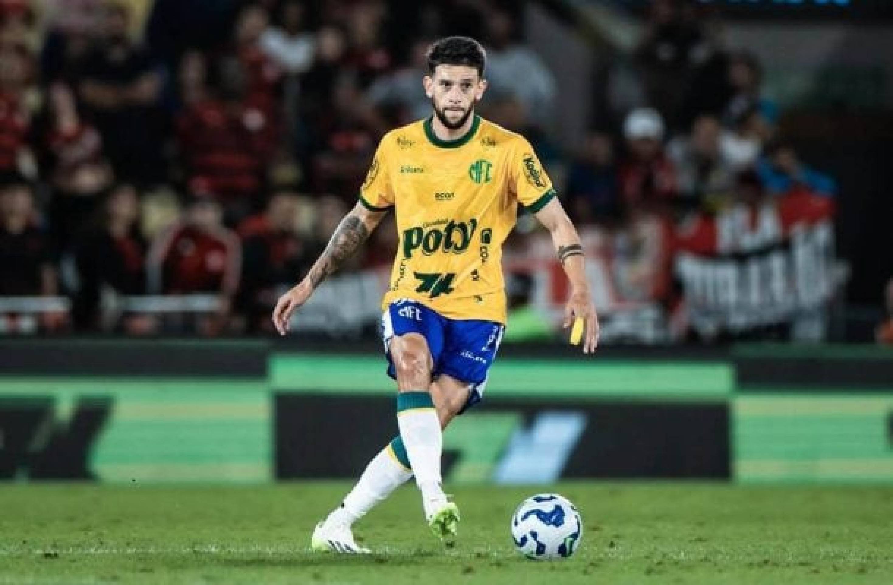 Jemmes disputou 37 das 38 partidas do Mirassol no Brasileirão -  (crédito: Instagram/Reprodução)