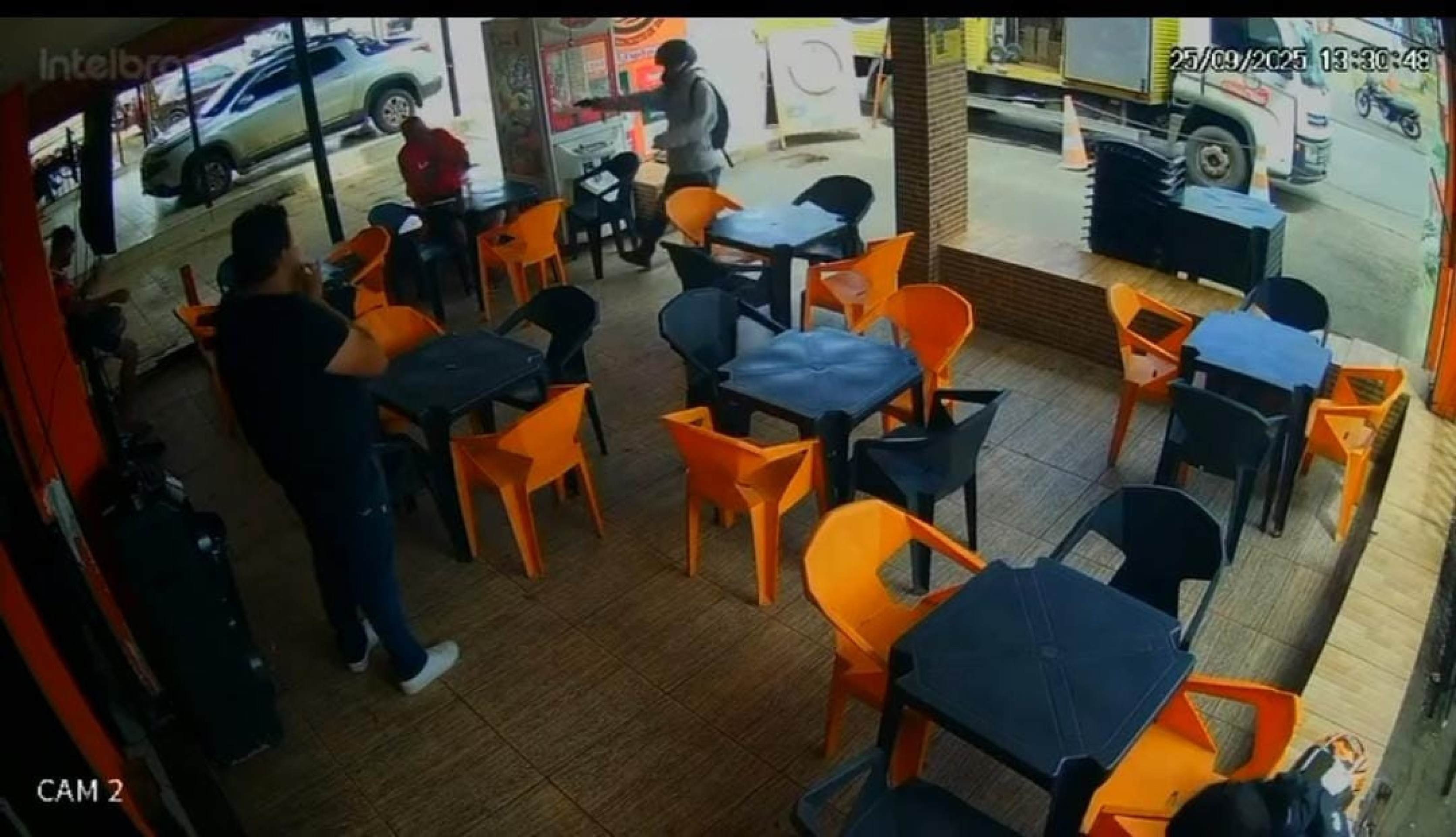 Empres&aacute;rio foi assassinado no estabelecimento