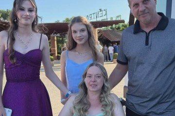 Internada em uma Unidade de Terapia Intensiva (UTI), uma paciente contou com o apoio de um hospital em Santa Catarina para participar da formatura -  (crédito: Reprodução/Instagram/@hmsf_sbs)