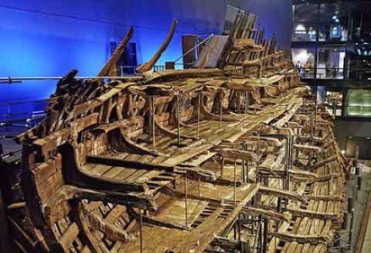O navio de guerra inglês Mary Rose, que afundou em 1545, entrou para o Guinness World Records por ter o maior conjunto de armamentos medievais já resgatado de um naufrágio. -  (crédito: Flickr bernie condon) -O navio de guerra inglês Mary Rose, que afundou em 1545, entrou para o Guinness World Records por ter o maior conjunto de armamentos medievais já resgatado de um naufrágio. -  (crédito: Flickr bernie condon)
