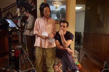 Wagner Moura estrela 11817, filme internacional da Netflix, ao lado de Greta Lee