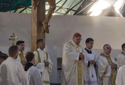 Missa de Natal na Catedral Metropolitana de Brasília -  (crédito: Carlos Silva/CB/DA Press) -Missa de Natal na Catedral Metropolitana de Brasília -  (crédito: Carlos Silva/CB/DA Press)