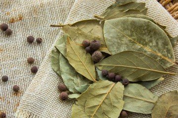 7 simpatias de Ano Novo para fazer em casa e atrair prosperidade