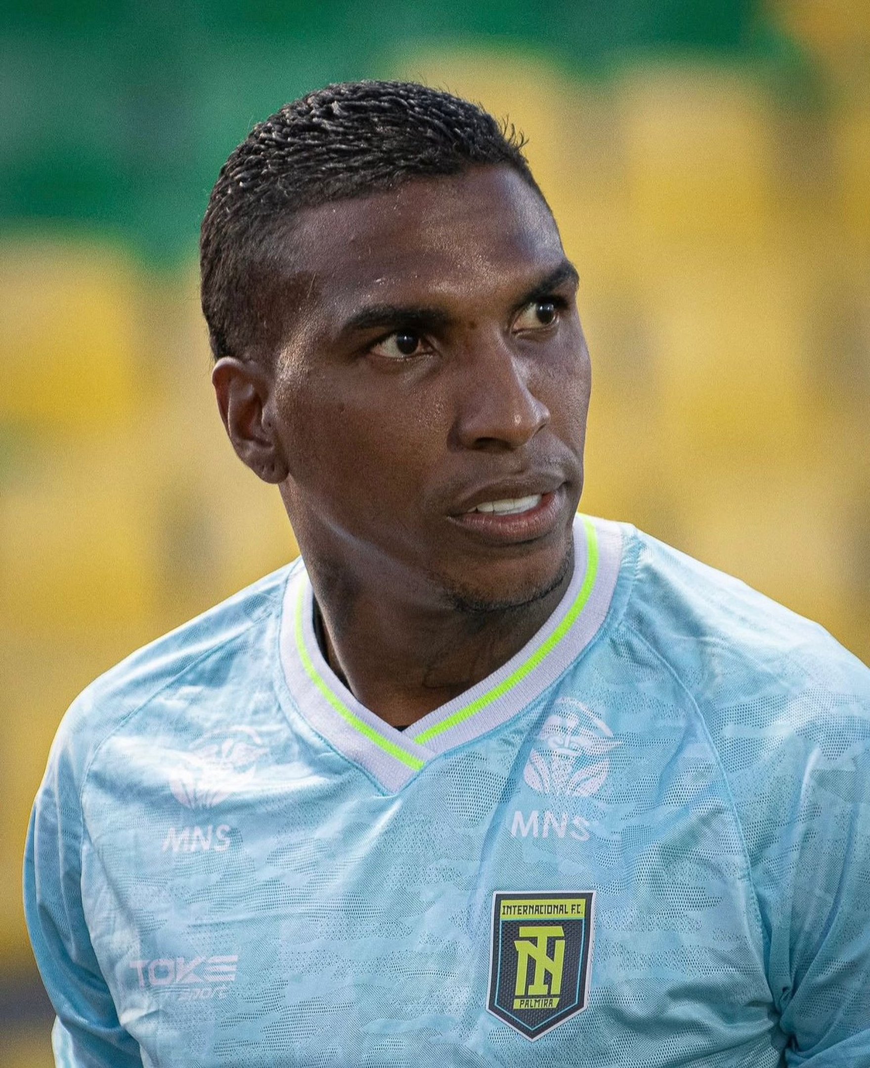 Capital apresenta colombiano Johan Arango como novo reforço para 2026