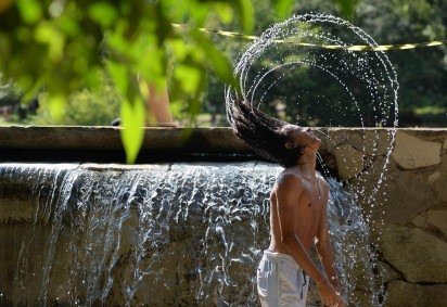 Parque da &Aacute;gua Mineral &eacute; um dos principais ref&uacute;gios para o brasiliense em dias de calor -  (crédito: Minervino J&uacute;nior/CB/D.A.Press) -Parque da &Aacute;gua Mineral &eacute; um dos principais ref&uacute;gios para o brasiliense em dias de calor -  (crédito: Minervino J&uacute;nior/CB/D.A.Press)