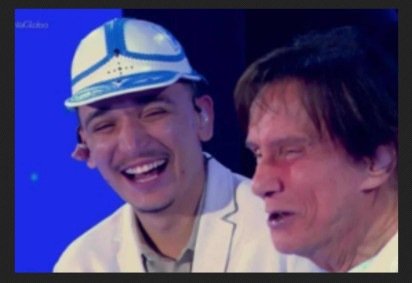 João Gomes e Roberto Carlos, durante o especial de Natal -  (crédito: Reprodução/TV Globo) -João Gomes e Roberto Carlos, durante o especial de Natal -  (crédito: Reprodução/TV Globo)