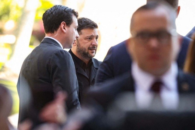 Encontro de Zelenky e Trump neste domingo (28/12)