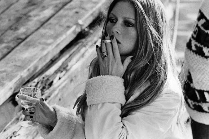 Dirigido por Roger Vadim, o longa lançou Brigitte Bardot ao estrelato global e redefiniu desejo, liberdade e provocação nas telas - (crédito: AFP) Dirigido por Roger Vadim, o longa lançou Brigitte Bardot ao estrelato global e redefiniu desejo, liberdade e provocação nas telas - (crédito: AFP)