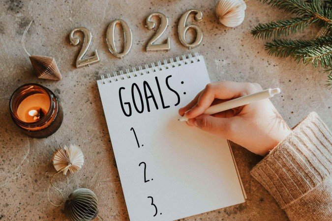 O uso de linguagem rígida, como O uso de linguagem rígida, como