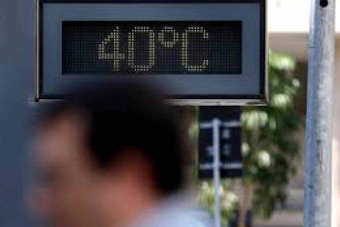 A intensidade do calor e a recorrência de períodos de seca devem se intensificar nos próximos anos, pressionando os sistemas hídricos - (crédito: Tânia Rêgo/ Agência Brasil) A intensidade do calor e a recorrência de períodos de seca devem se intensificar nos próximos anos, pressionando os sistemas hídricos - (crédito: Tânia Rêgo/ Agência Brasil)