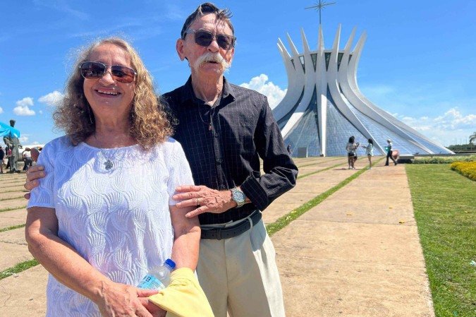 Amado e Teresa de Oliveira se casaram na Catedral há 54 anos