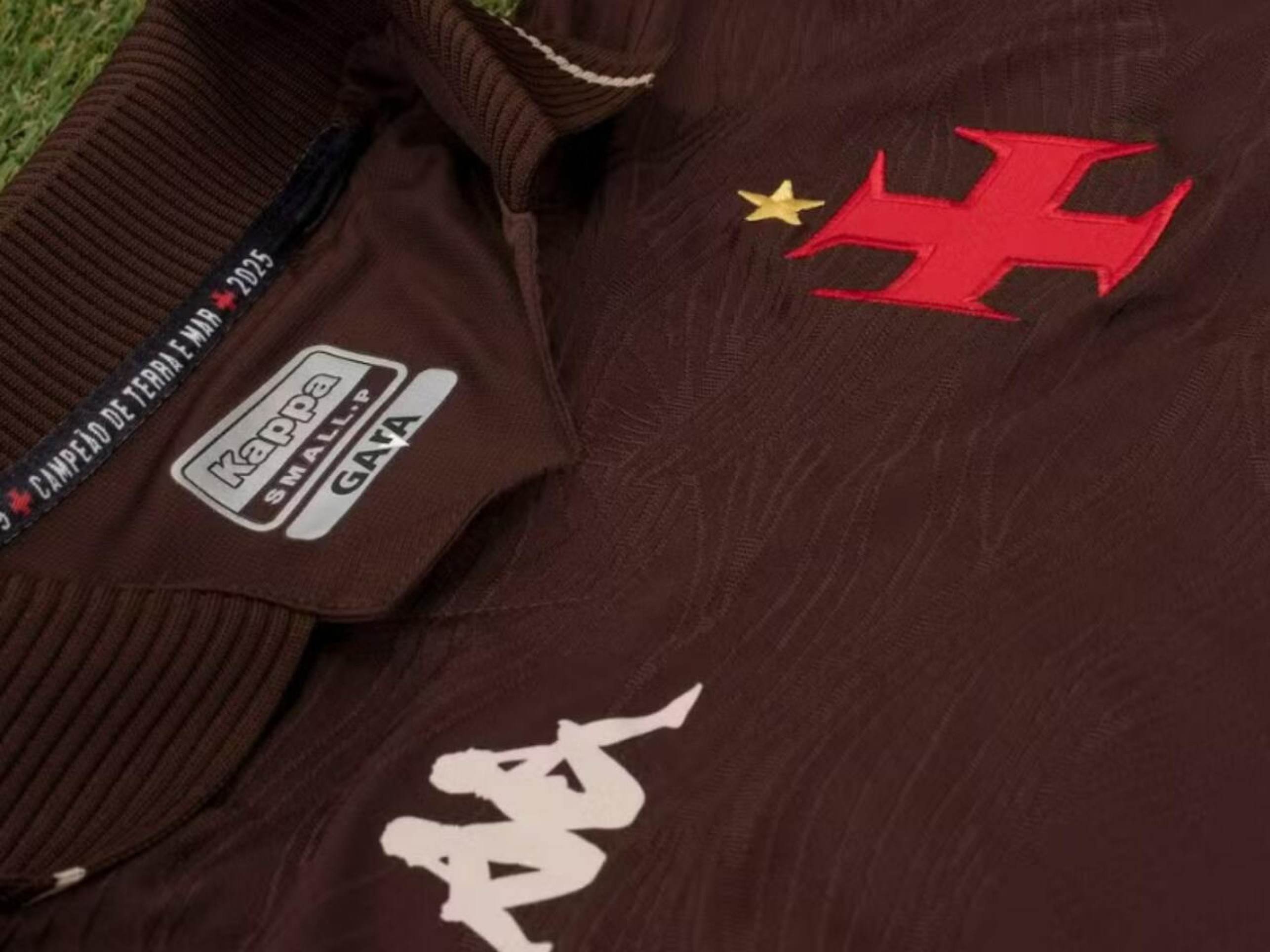 Novo uniforme do Vasco para temporada 2025 (Foto: Divulgação) -  (crédito: Feed Gávea News)