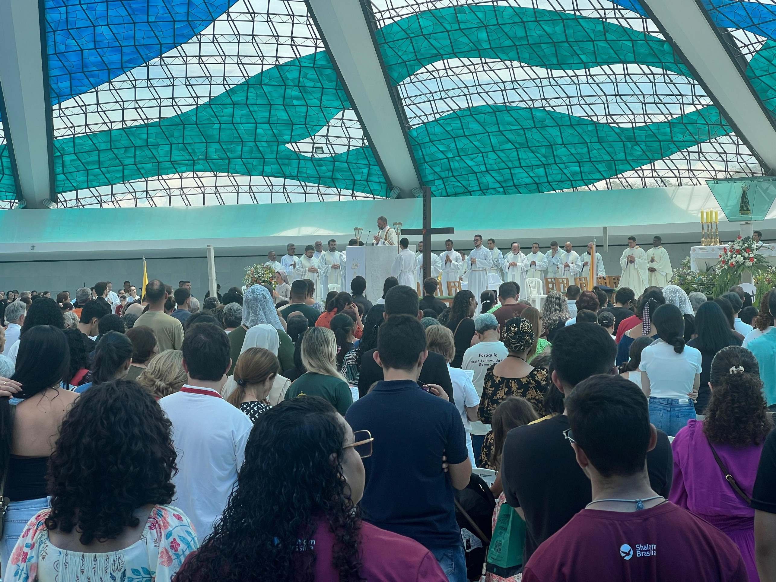 Arquidiocese de Bras&iacute;lia encerra Ano Jubilar de 2025 com prociss&atilde;o e missa solene na Catedral 