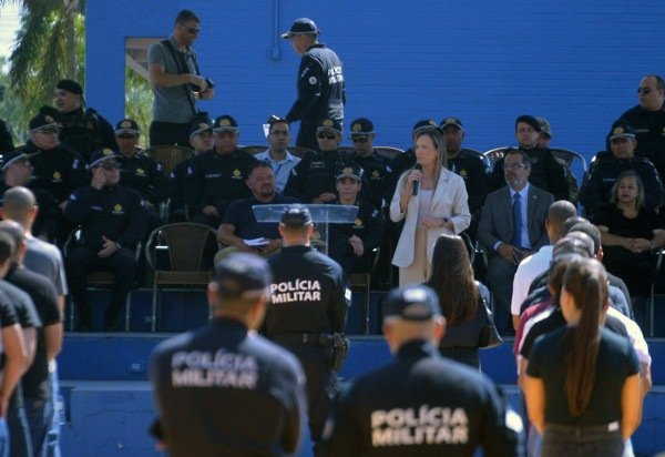  29/12/2025 - Ed Alves/CB/DA Press. Cidades. Inicio de Formação de 1.245 novos Policiais Militares do DF. Na foto, Governadora em Exercicio Celina Leão.  -  (crédito:  Ed Alves CB/DA Press)