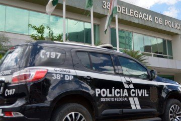 Pol&iacute;cia Civil investiga o homic&iacute;dio -  (crédito:  Ed Alves CB/DA Press)