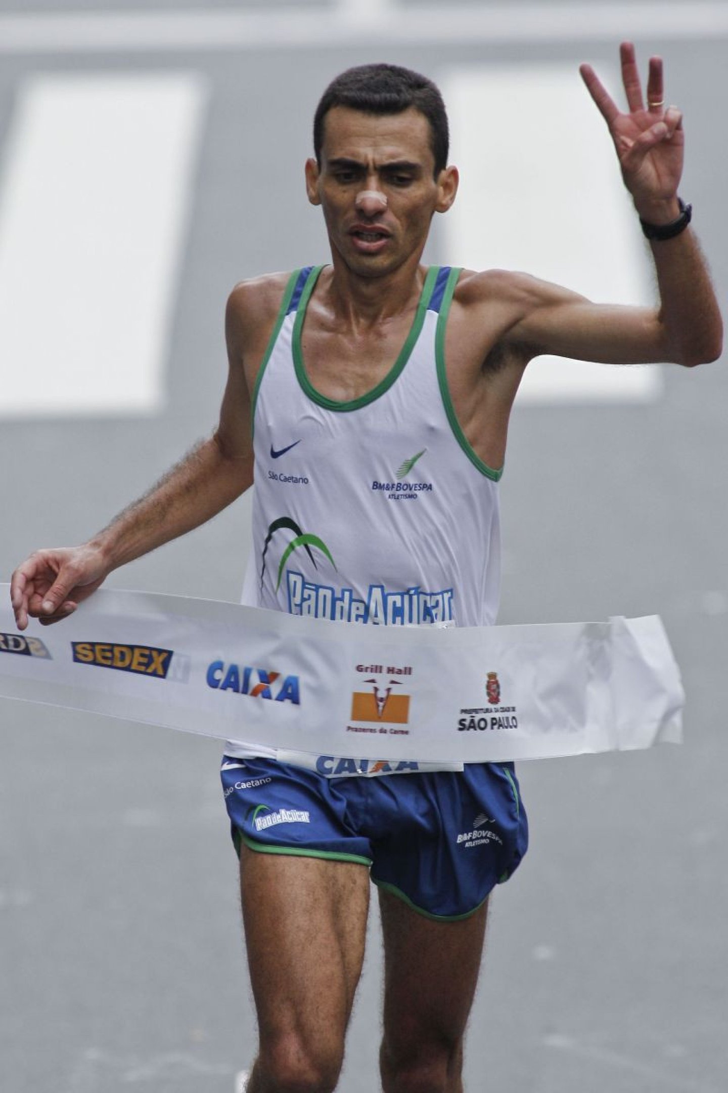 São Silvestre tem recorde de inscritos, com 55 mil corredores