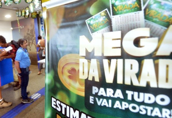  31/12/2025 - Ed Alves/CB/DA Press. Cidades. Mega Sena da Virada - Ultimo dia para Apostar.  -  (crédito:  Ed Alves CB/DA Press)