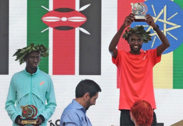 Atleta Muse Gizachew, vencedor da categoria masculina da 100ª Corrida Internacional de São Silvestre -  (crédito: Paulo Pinto/Agência Brasil)