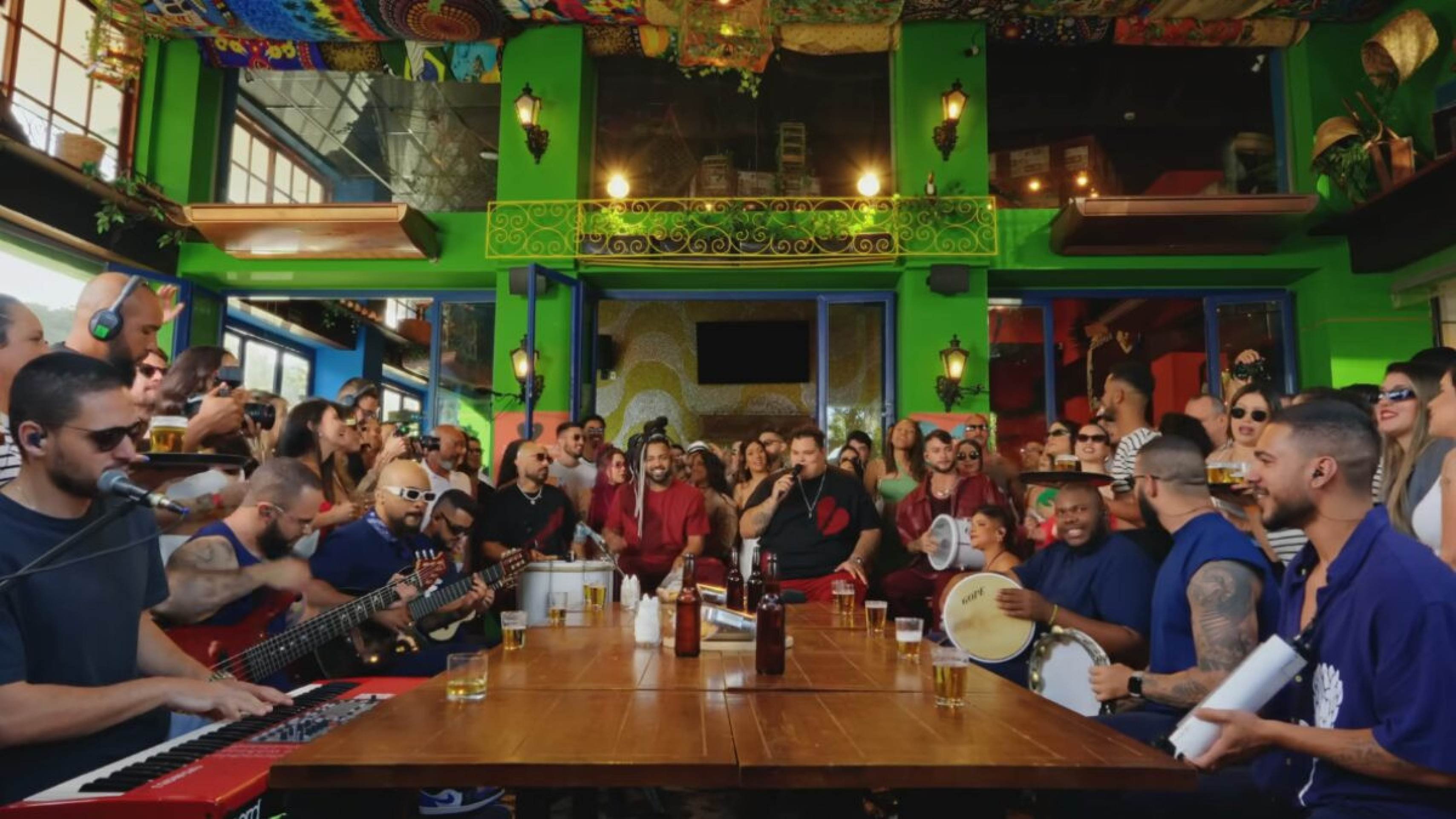 Música de Diego e Victor Hugo é a mais tocada do ano no Brasil; veja lista