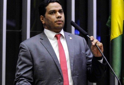 Ministro do TCU responsável pelo caso do Banco Master tem relação próxima a políticos do centrão e autoridades de Roraima -  (crédito: Reprodução/Câmara dos Deputados) -Ministro do TCU responsável pelo caso do Banco Master tem relação próxima a políticos do centrão e autoridades de Roraima -  (crédito: Reprodução/Câmara dos Deputados)